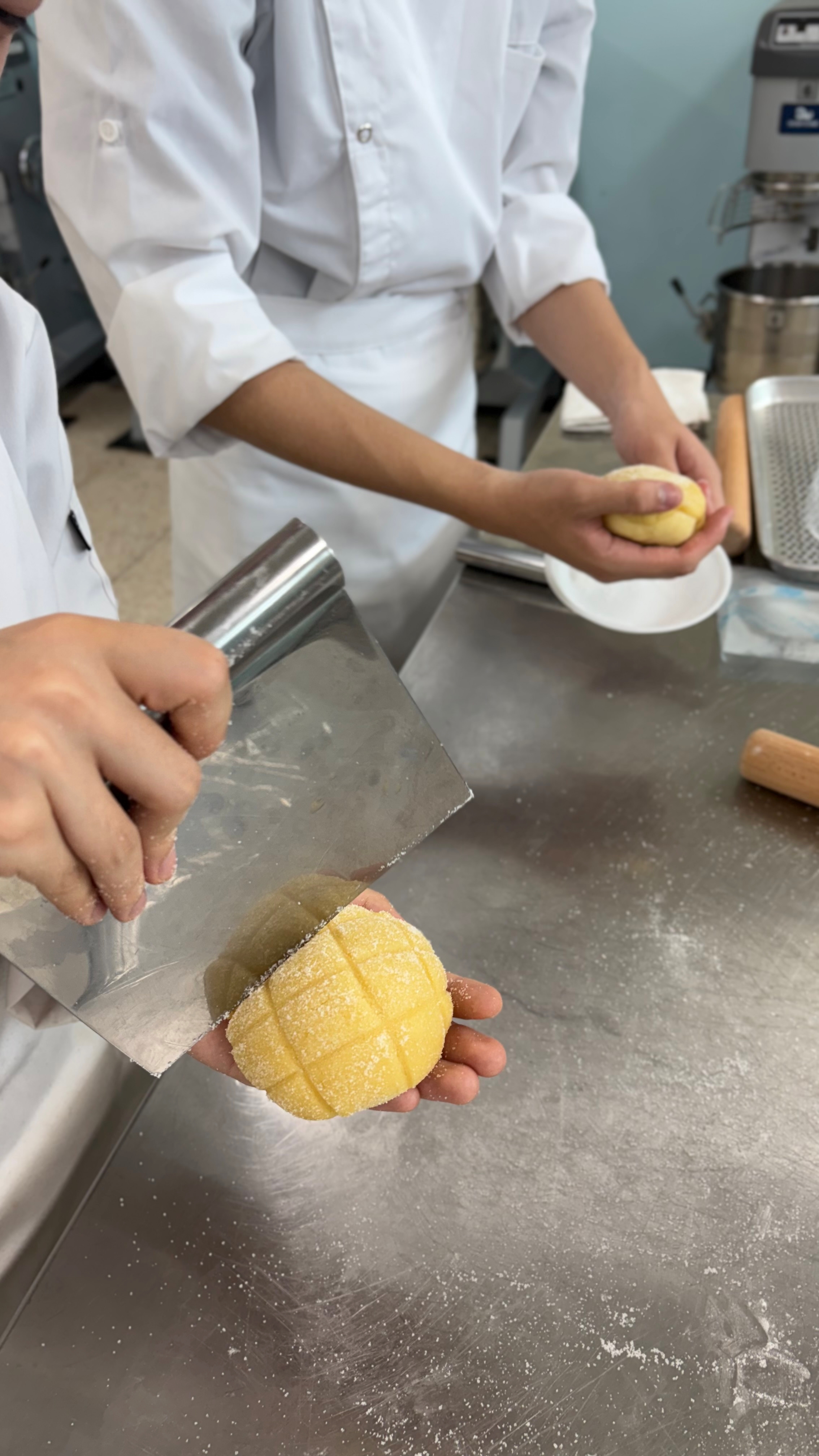 3학년 제빵 실습 사진