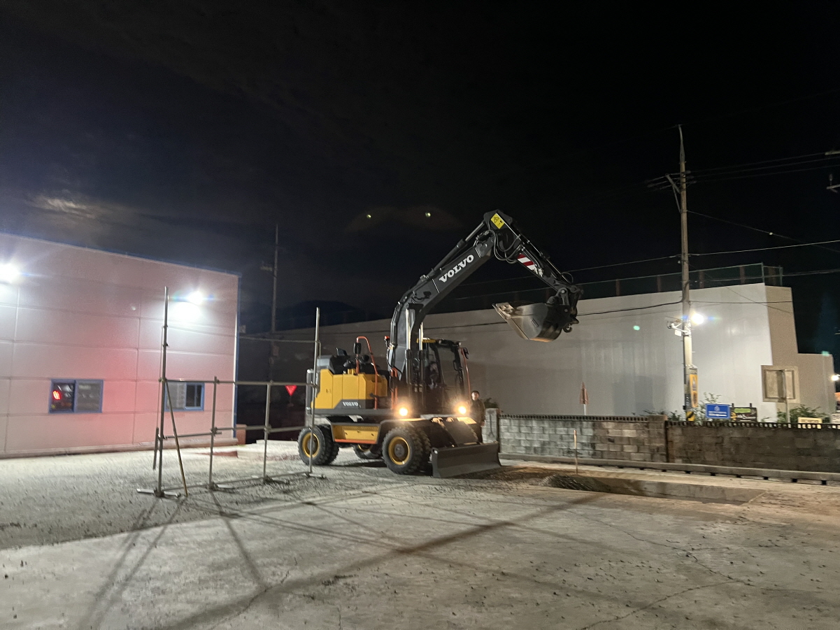 굴착기 운전 야간 방과후 수업