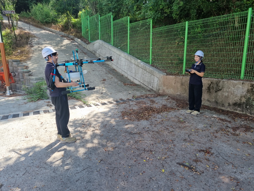 소형 무인기 운용, 조종